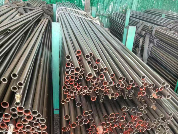 小口徑無(wú)縫鋼管